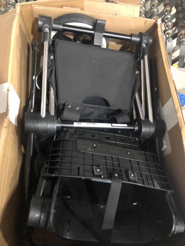 Photo 5 of (USED AND MISSING PIECES) Cybex Priam 3 Complete Stroller, One-Hand Compact Fold, Reversible Seat, Smooth Ride All-Wheel Suspension, Extra Storage, Adjustable Leg Rest, Manhattan Grey with Chrome Black Frame Manhattan Grey Chrome/Black Frame