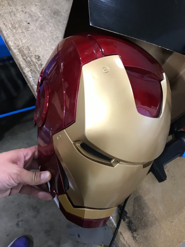 Photo 2 of Avengers Marvel Legends Iron Man Electronic Helmet - Multicolor Characters