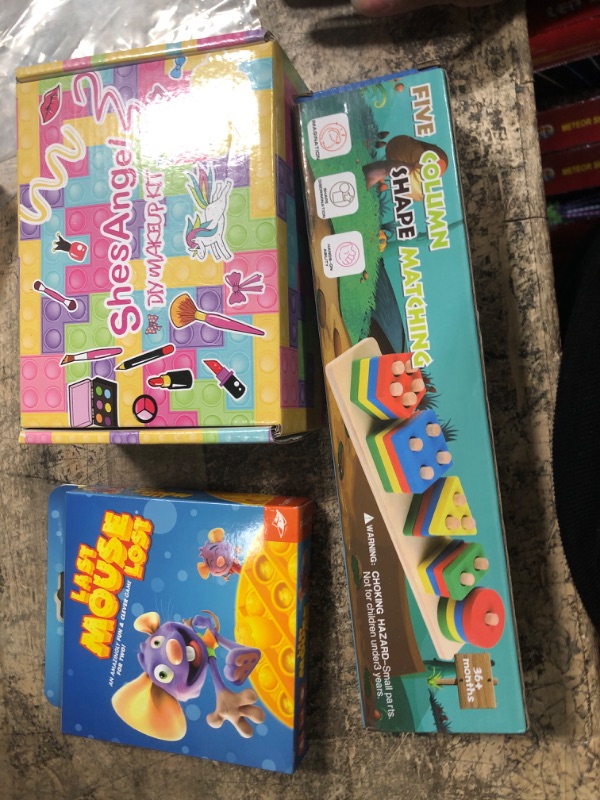 Photo 1 of 3 pcs toy bundle