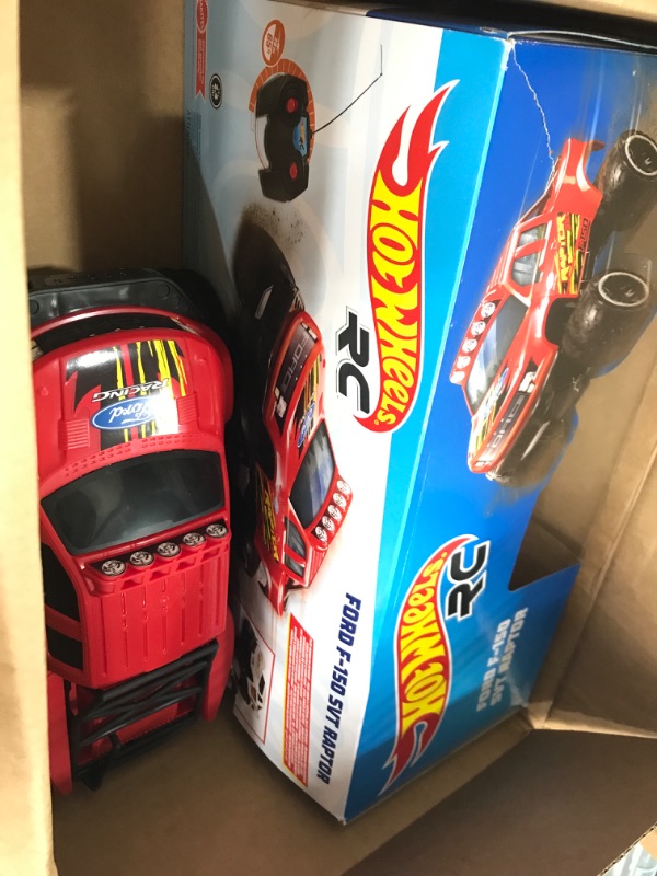 Photo 2 of ?Hot Wheels Remote Control Truck, Red Ford F-150 RC Vehicle With Full-Function Remote Control, Large Wheels & High-Performance Engine, 2.4 GHz With Range of 65 Feet HW FORD TRUCK RC