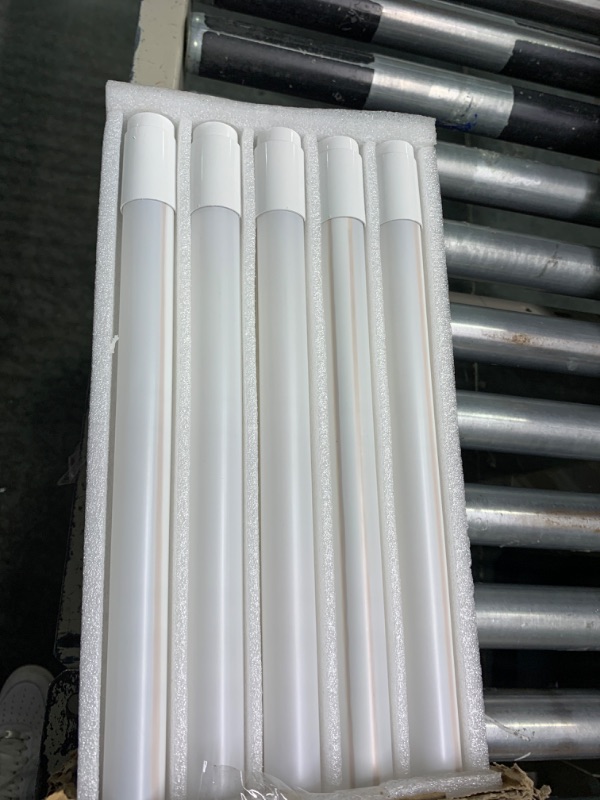 Photo 3 of 20 Pack 5CCT 4FT LED T8 Ballast Bypass Type B Light Tube, 18W, 3000K/3500K/4000K/5000K /6500K Selectable, Single or Double End Powered, 2300lm, Frosted Cover, T8 T10 T12 Tube Light, 120-277V, UL, FCC 3000k/35000k/4000k/5000k/6500k Selectable