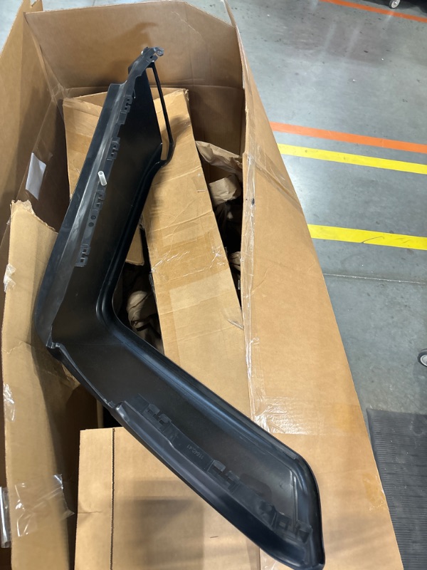 Photo 4 of Rugged Ridge | Max Terrain Fender Flare ONLY ONE | 11640.51 | Fits 2018-2024 Jeep Wrangler JL