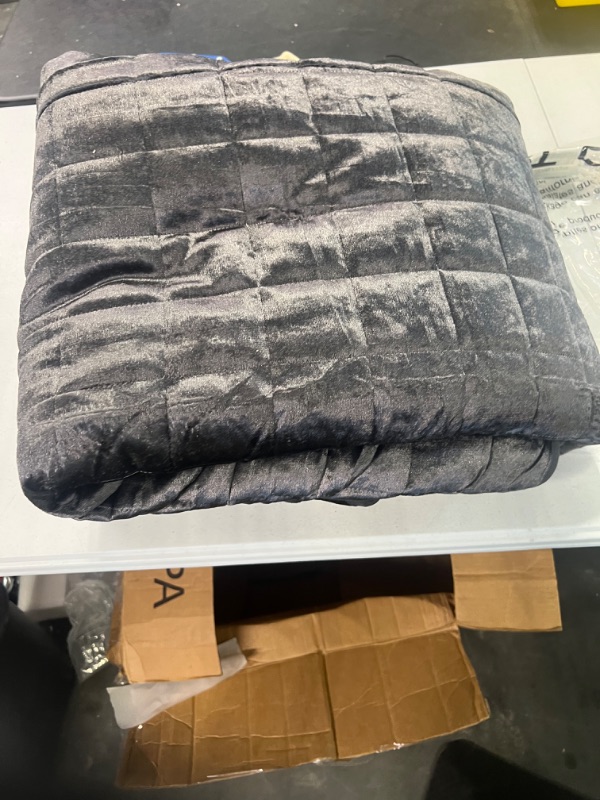 Photo 1 of 233cm X 233cm throw blanket gray queen size