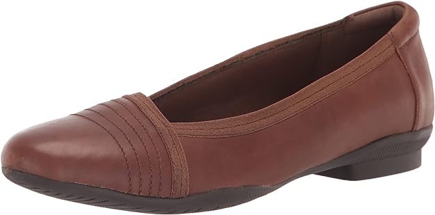 Photo 1 of Clarks Women's Sara Erin Ballet Flat-- Size 8.5