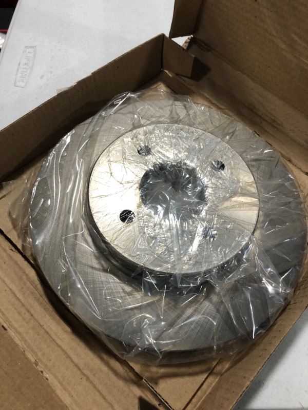 Photo 3 of Front Dynamic Friction Company Disc Brake Rotor 600-67065 (1) For 2012-2018 Nissan March, 2012-2019 Nissan Versa, 2014-2018 Nissan Note, 2014-2019 Nissan Versa Note, 2015-2019 Nissan Micra Silver