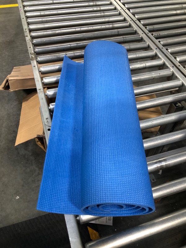 Photo 3 of Amazon Basics 1/2-Inch Extra Thick Exercise Yoga Mat Blue Yoga Mat