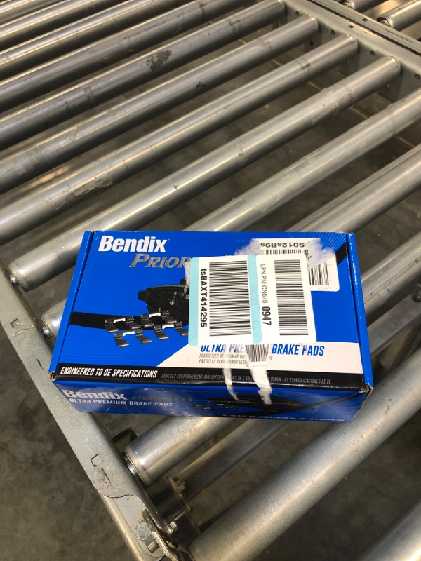 Photo 1 of Bendix Premium Copper Free CFM967 Premium Copper Free Semi-Metallic Brake Pad (with Installation Hardware Rear)