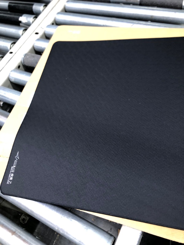 Photo 1 of ARTISAN FX HAYATEOTSU NINJABLACK Gaming Mousepad with Smooth Texture and Quick Movements for pro Gamers or Grafic Designers Working at Home and Office (?MID? X-Large) Black ?MID?X-Large