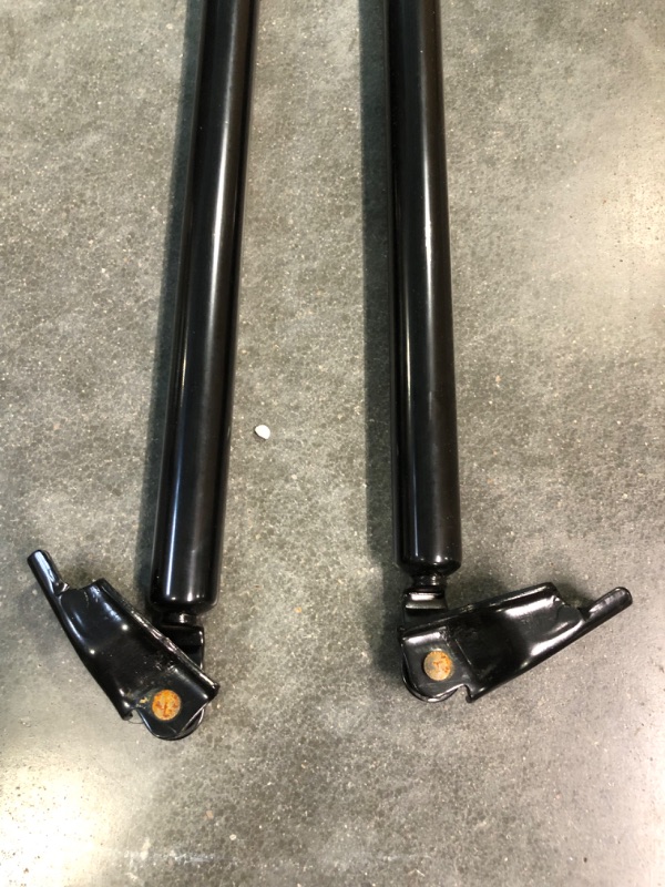 Photo 4 of labwork 2 Pcs Black Liftgate Lift Supports Replacement for 2014-2018 Subaru Forester 63269SG032 63269SG022 17k1001 17k1002