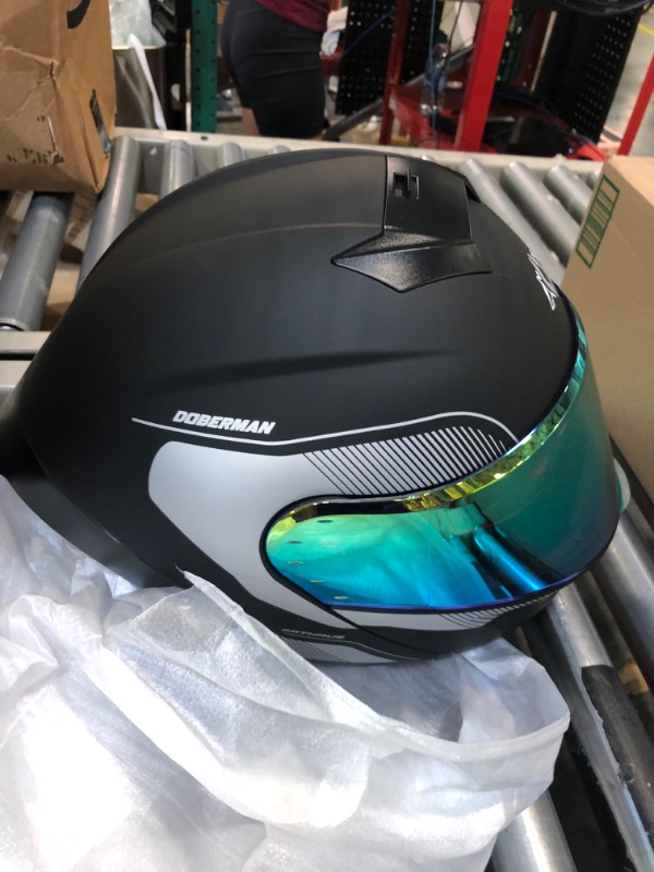 Photo 1 of Motor Bike Helmet 