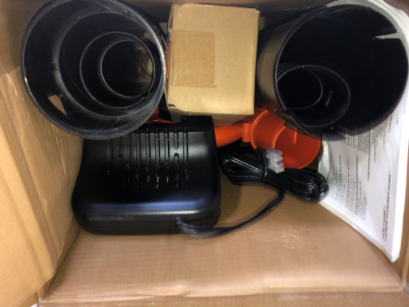 Photo 3 of 1 BATTERY IN BOX
BLACK+DECKER 40V Leaf Blower/Leaf Vacuum Kit, Cordless (LSWV36) Blower/Vaccum Kit