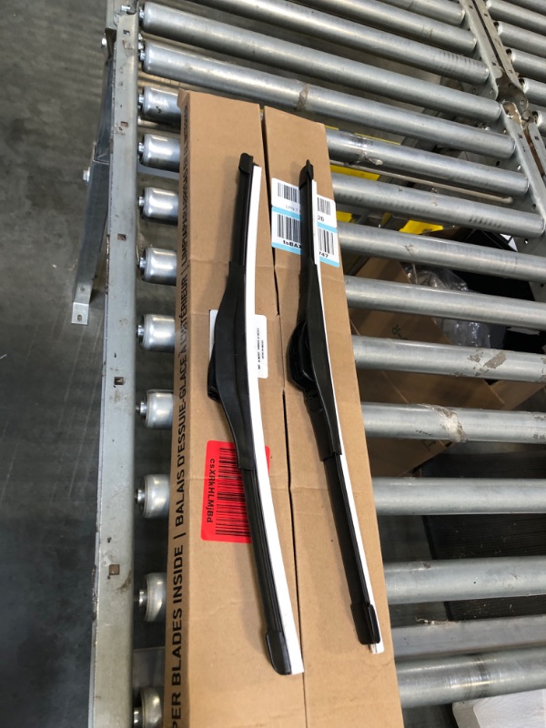 Photo 1 of TRICO Diamond 26 Inch & 21 inch pack of 2 High Performance Automotive Replacement Windshield Wiper Blades For My Car (25-2621), Easy DIY Install & Superior Road Visibility 26" + 21" Pair Pack