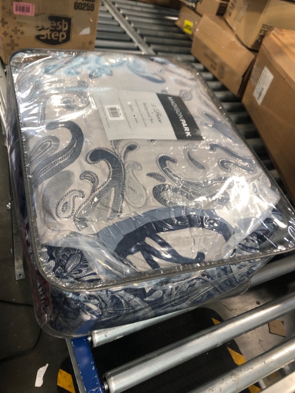 Photo 2 of Madison Park Aubrey Reversible Quilted Bedspread Set, Solid Reverse Summer Breathable, Lightweight All Season Bedding Layer, Matching Shams, Bedspread King(120"x118"), Navy 5 Piece Navy Oversized King(120"x118")