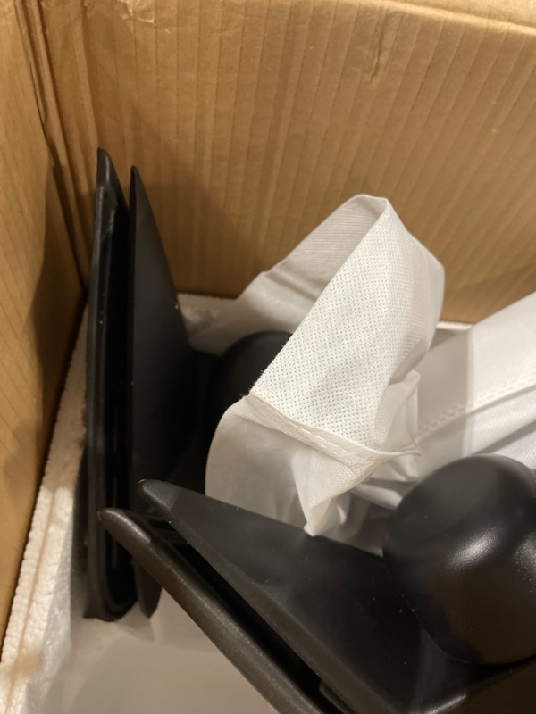 Photo 1 of AERDM New Pair Towing Mirrors Manual Operated Textured Black Telescoping Trailer Side Mirrors Fit Chevy/GMC/Cadillac Silverado Sierra Avalanche Suburban Tahoe Yukon XL Escalade EXT ESV