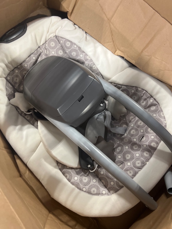 Photo 1 of Graco DuetSoothe Swing and Rocker Light Beige, Light Green