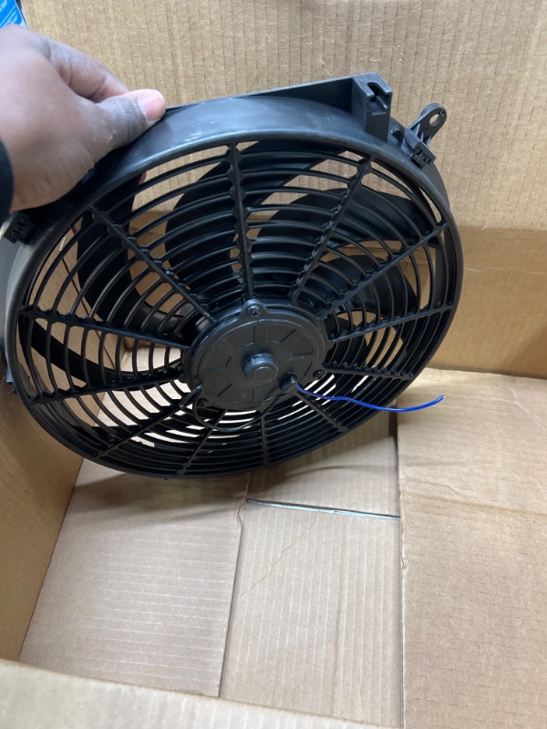 Photo 1 of BLACKHORSE-RACING 14" Universal Electric Radiator Cooling Fans + Thermostat Relay & Mount Kit 14 Inch