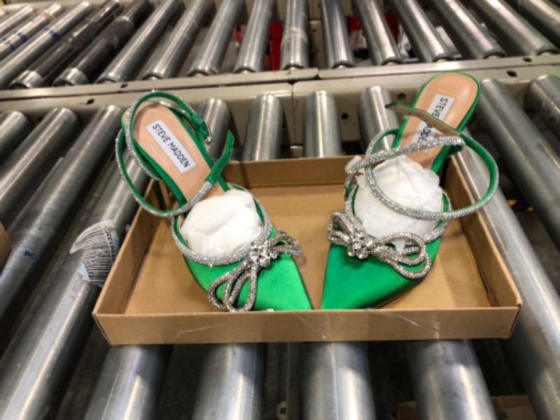Photo 1 of Steve Madden Women's Viable Pump, Green, Size 6.5W
