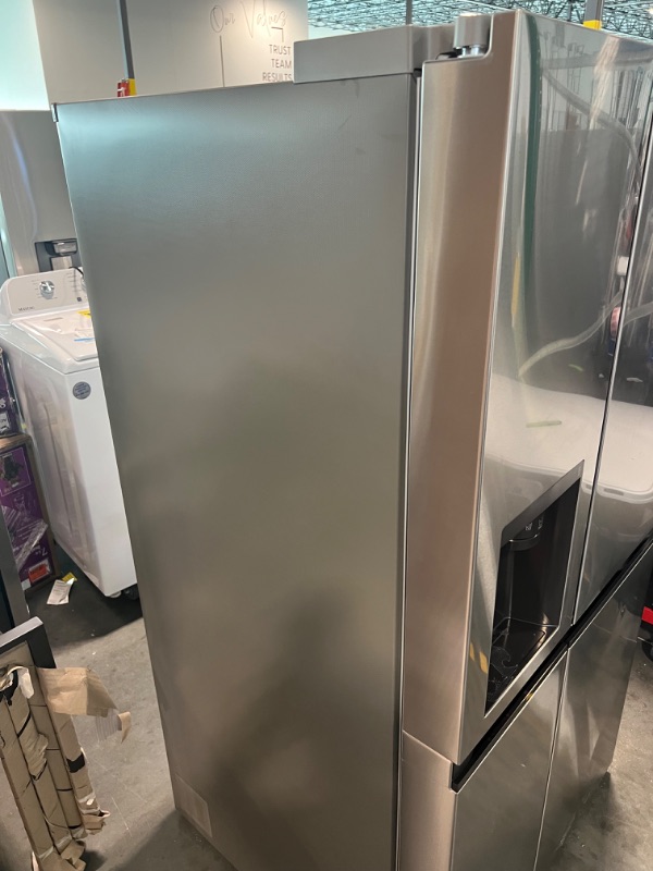Photo 9 of LG 27 cu. ft. Side-By-Side Door-in-Door® Refrigerator with Craft Ice™
