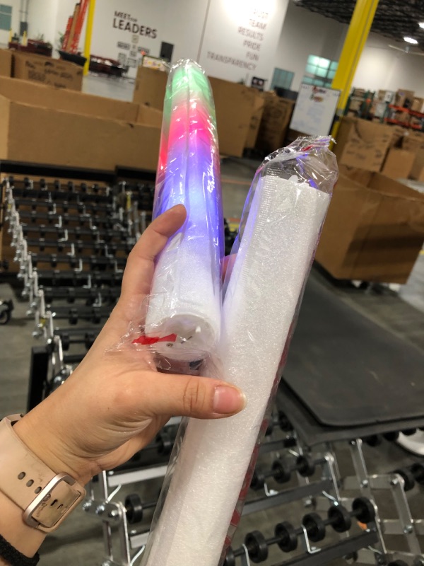 Photo 1 of SHQDD Glow Sticks Bulk, 20 Pcs LED Foam Sticks, Christmas Party Supplies, Foam Glow Sticks for Wedding with 3 Modes Colorful Flashing, Glow in the Dark Party Supplies for Wedding, Raves, Concert, Party, Camping 20 Pack New