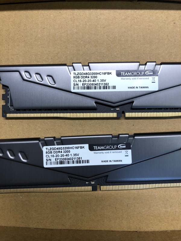Photo 1 of TEAMGROUP T-Force Vulcan Z DDR4 16GB Kit (2x8GB) 3200MHz (PC4-25600) CL16 Desktop Memory Module Ram Black - TLZBD416G3200HC16FDC01
