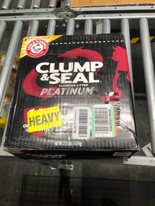 Photo 2 of ARM and HAMMER Clump and Seal Platinum Clumping Cat Litter