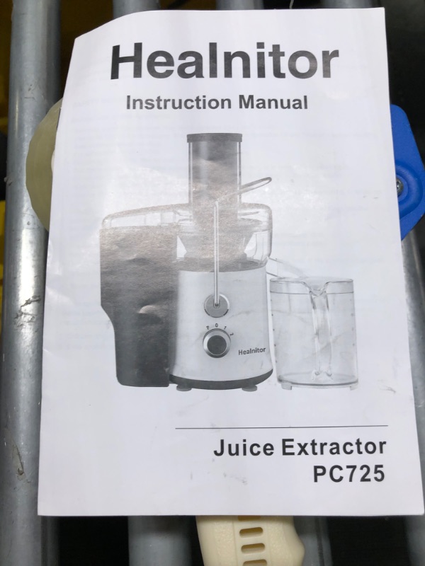 Photo 4 of 650W 3 Speeds Juicer Machines Vegetable and Fruit, Healnitor Centrifugal Juice Extractor with Wide 3” Feed Chute, Easy to Clean, BPA-Free Compact Centrifugal Juice Maker, White