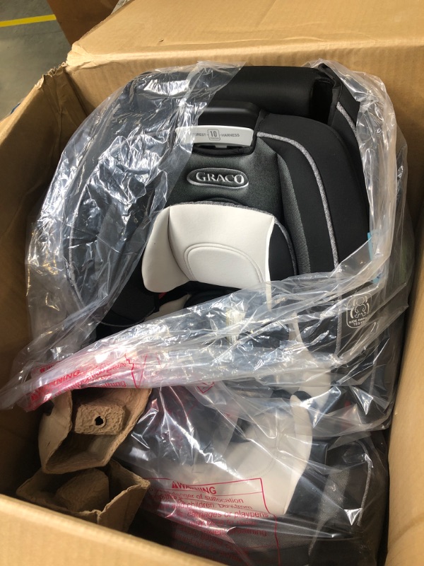 Photo 2 of Graco Fairmont 4ever DLX 4-in-1 Car Seat