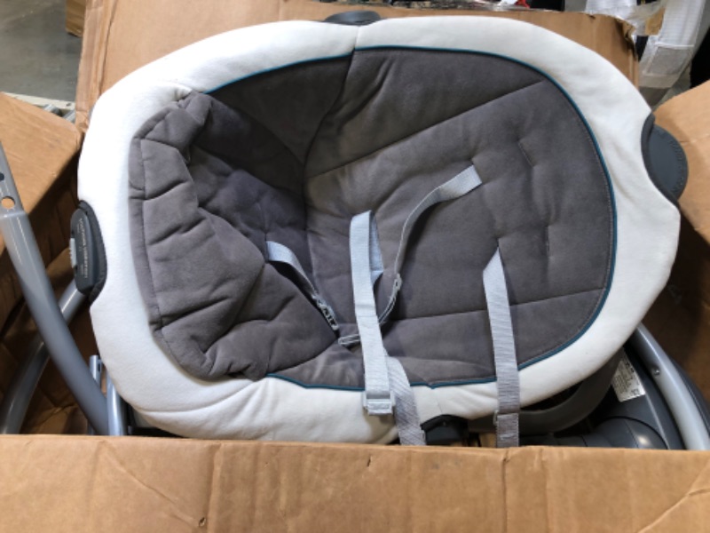 Photo 4 of Graco Simple Sway Swing