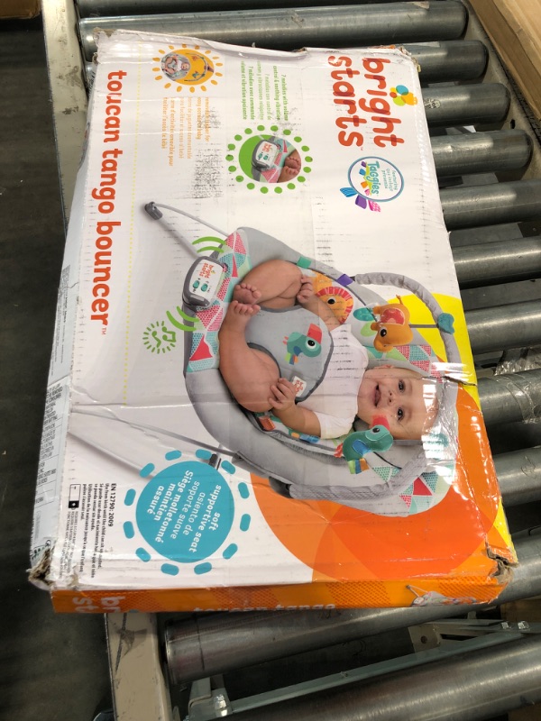 Photo 2 of Bright Starts Baby Bouncer Soothing Vibrations Infant Seat - Taggies, Music, Removable Toy Bar, 0-6 Months Up to 20 lbs (Toucan Tango)