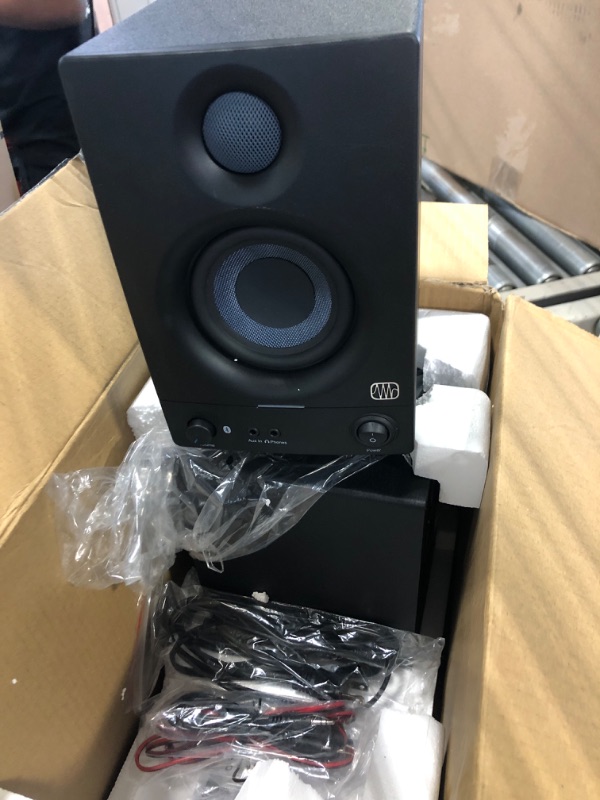 Photo 3 of PreSonus Eris 3.5BT Gen 2 — 3.5-inch Powered Desktop Speakers with Bluetooth for Multimedia, Gaming, Studio-Quality Music Production, 50W Power