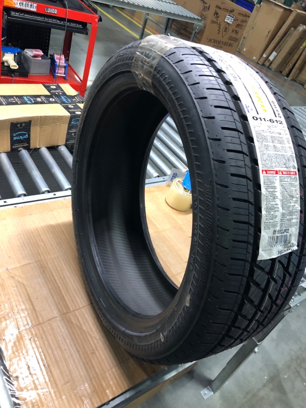 Photo 2 of Bridgestone Driveguard All-Season Touring Run-Flat Tire 205/45RF17 88 W Extra Load