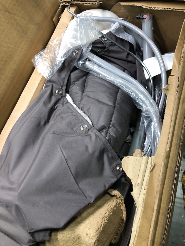 Photo 1 of Graco Simple Sway Abbington Baby Swing