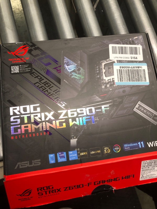 Photo 2 of ASUS ROG Strix Z690-F Gaming WiFi 6E LGA1700(Intel 12th Gen) ATX Gaming Motherboard(PCIe 5.0,DDR5,16+1 Power Stages,2.5Gb LAN,BT v5.2,Thunderbolt 4,4xM.2,Front Panel USB 3.2 Gen 2x2 Type-C Connector)