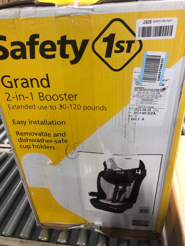 Photo 1 of Safety 1st Grand 2-in-1 Booster Car Seat, Forward-Facing with Harness, 30-65 pounds and Belt-Positioning Booster, 40-120 pounds, Black Sparrow