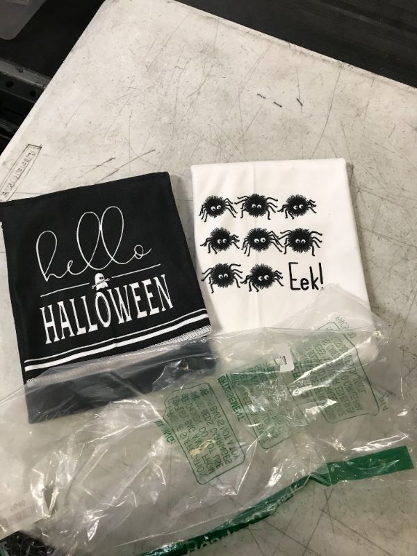 Photo 1 of 2 PCS HALLOWEEN HAND TOWELS