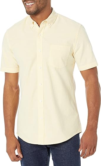 Photo 1 of Amazon Essentials Men's Slim-Fit Short-Sleeve Pocket Oxford Shirt XS
