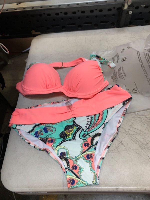 Photo 1 of 2 PC LIGHT PINK AND MINT GREEN BIKINI SET ( SIZE: SMALL ) 