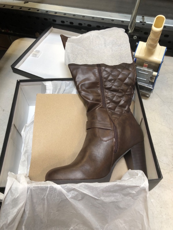 Photo 1 of BROWN KNEE HIGH BOOTS ( SIZE: 10) 