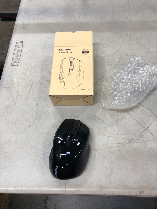 Photo 1 of BLACK WIRELESS MOUSE 