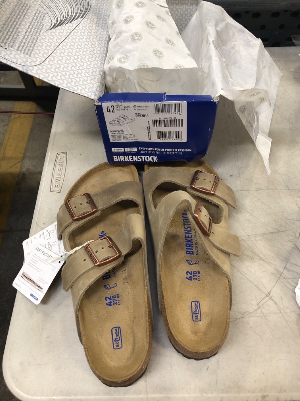 Photo 2 of Birkenstock ARIZONA SFB Men's Mules / Casual Shoes in Brown.  ( SIZE: 11) 