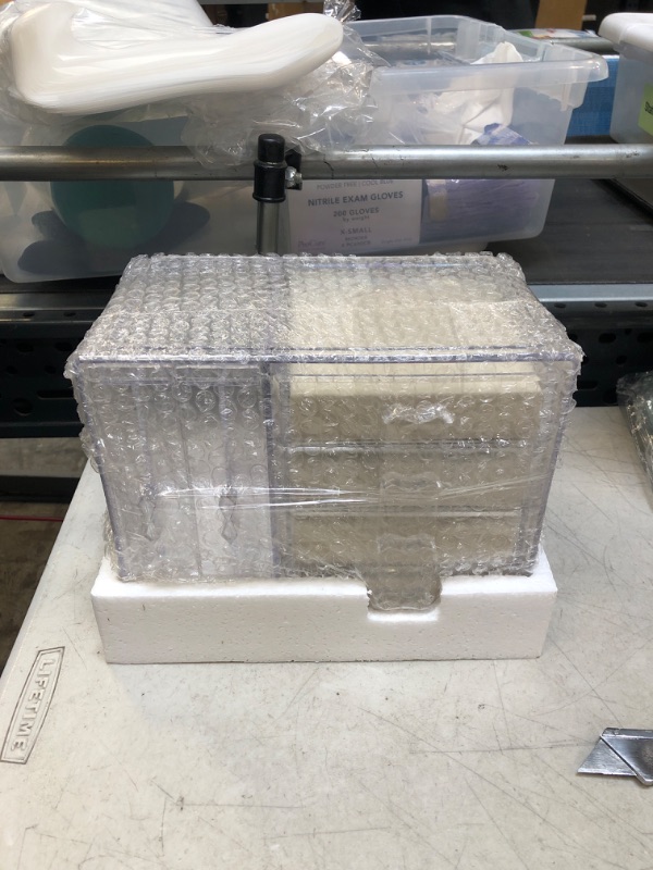 Photo 1 of ACRYLIC JEWELRY CASE 