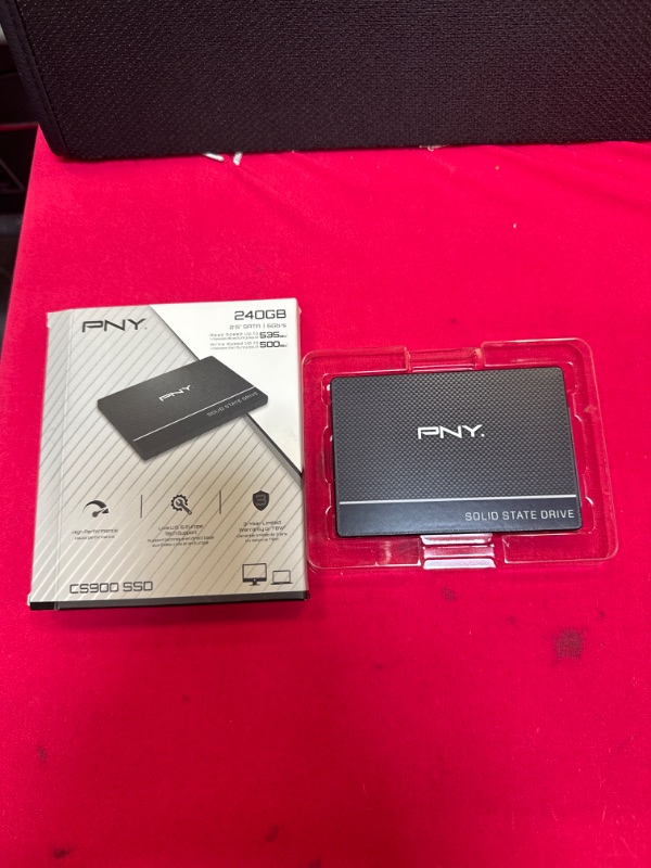Photo 1 of PNY SSD7CS900-240-RB 3D NAND 2.5" SATA III Internal Solid State Drive (SSD) 