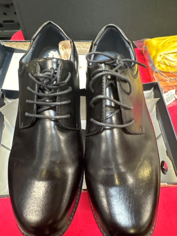 Photo 1 of mens shoes size 8