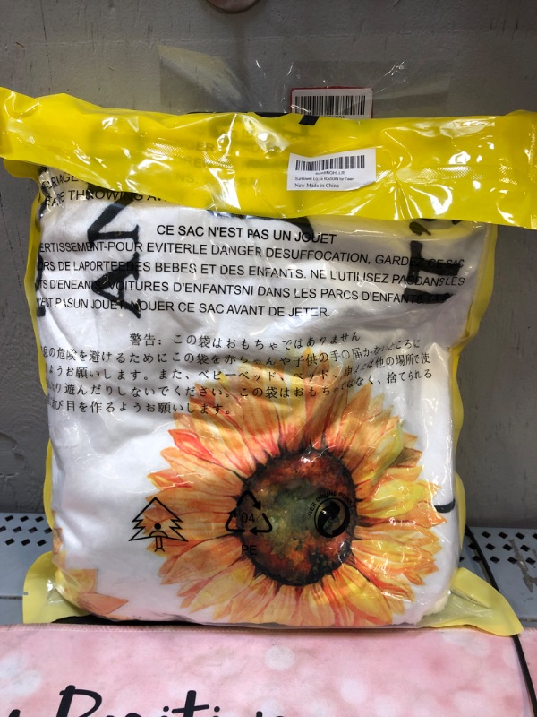 Photo 2 of 321DESIGN Sunflower Love Letter to My Daughter Fleece Flannel Throw Blanket Sherpa Microfiber Lightweight Plush for Couch Bed Sofa Car Kids Adults Pets All Seasons Multi-Size 60x50IN for Teen Sunflower Love Letter to My Daughter 60"x50" Blanket for Teens