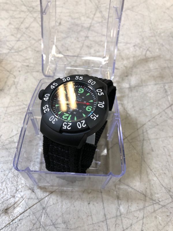 Photo 3 of Smith & Wesson Extreme Ops Field Watch Black (SWW-W-HF14-R) (new ,needs battery) (protective peel on) 
