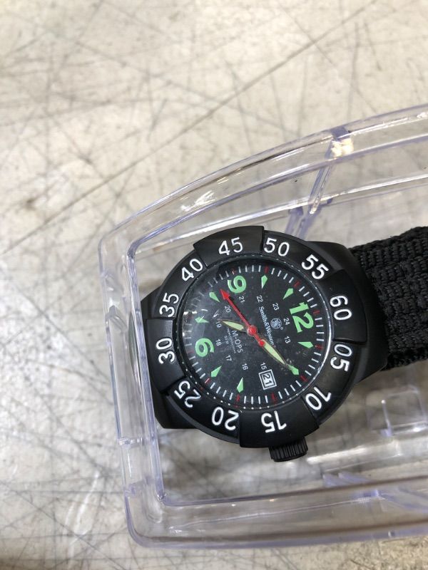 Photo 1 of Smith & Wesson Extreme Ops Field Watch Black (SWW-W-HF14-R) (new ,needs battery) (protective peel on) 
