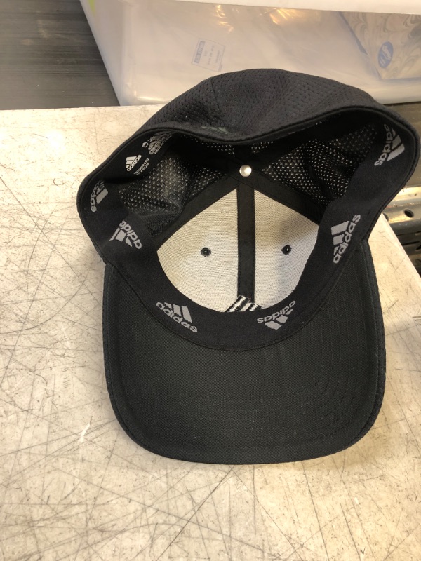 Photo 1 of Adidas Men's Stretch Fit Cap
SIZE L/XL 
