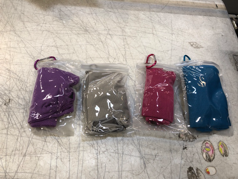 Photo 1 of 4 pcs various colored microfiber rags 