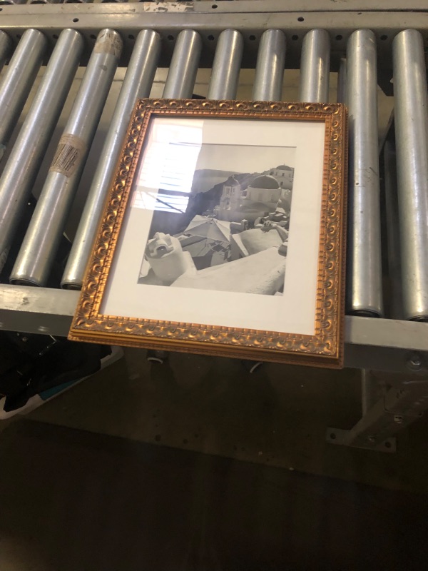 Photo 1 of 16X13 PICTURE FRAME GOLD 