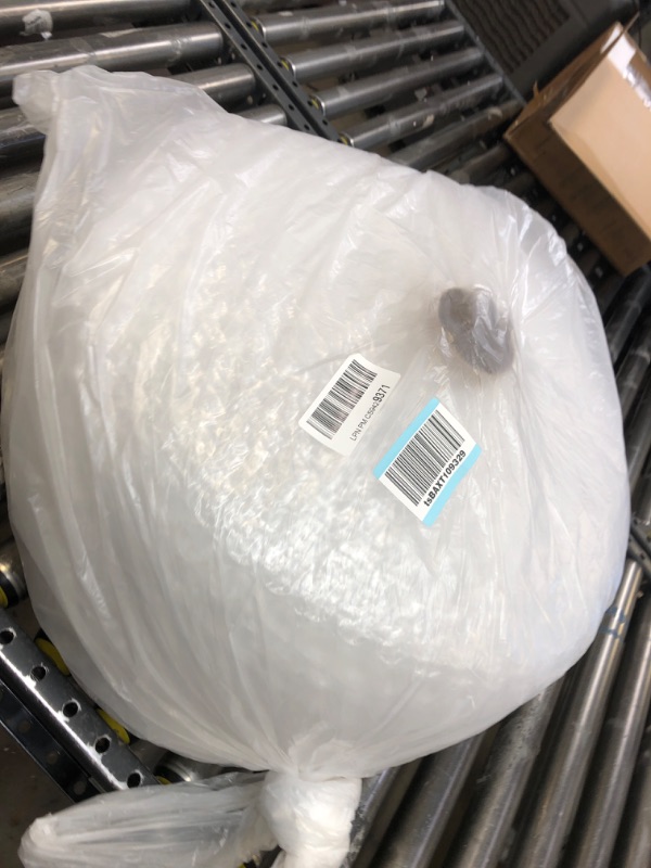 Photo 2 of Amazon Basics Perforated Bubble Cushioning Wrap - Medium 5/16", 12-Inch x 100-Foot Long Roll